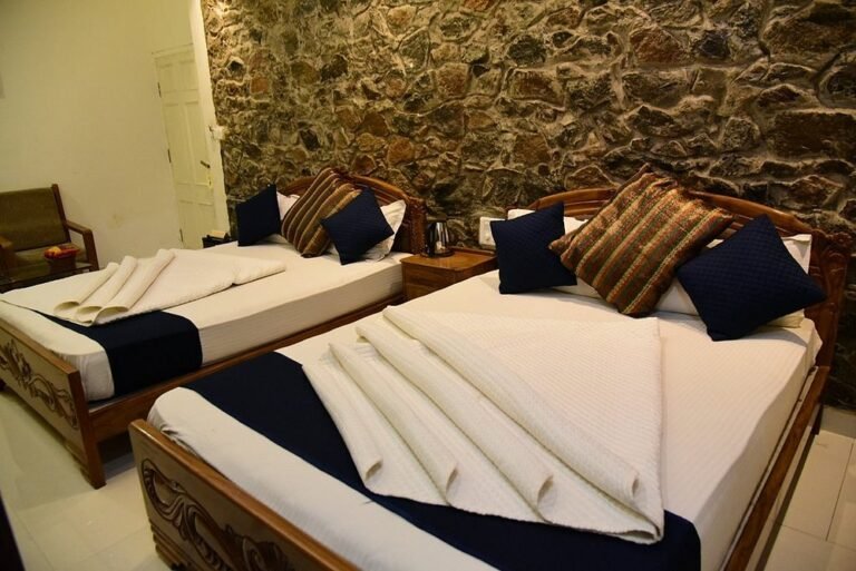 hotel-toppers-corner (9)